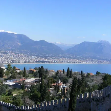 5 Star In With Breathtaking Views, 1037 Αλάνια